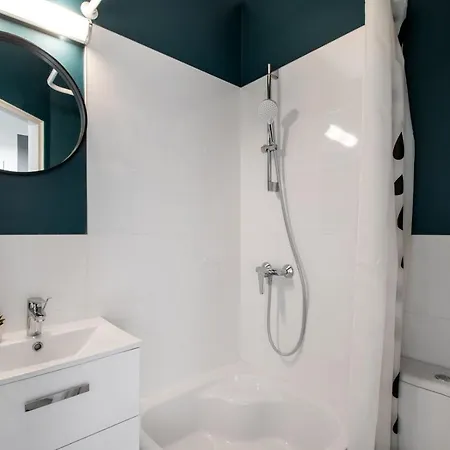 Jap Ajax Park Stadion Narodowy With Privat Bathroom * Warszawa